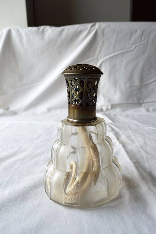 Lampe Berger 1900 - Cristal de Baccarat - | Puces Privées