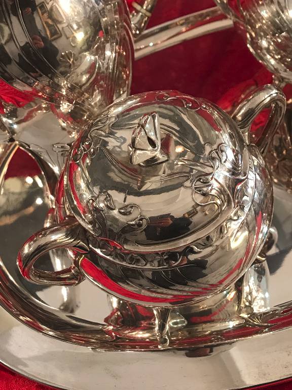 CHRISTOFLE GALLIA / SUPERBE SERVICE THE ET CAFE METAL ARGENTE ART NOUVEAU TREFLE | Puces Privées