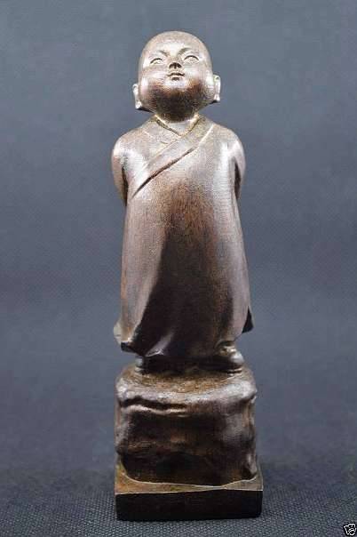 Belle statue antique en bois sculpté Bouddha | Puces Privées