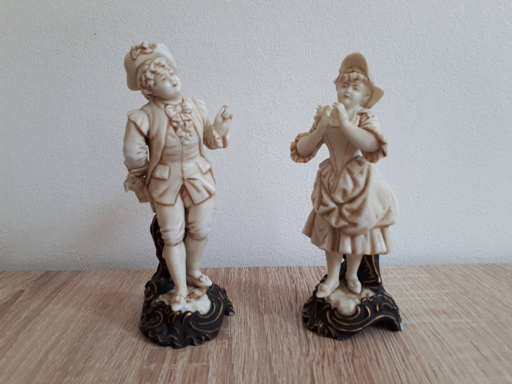 scéne galante | Puces Privées