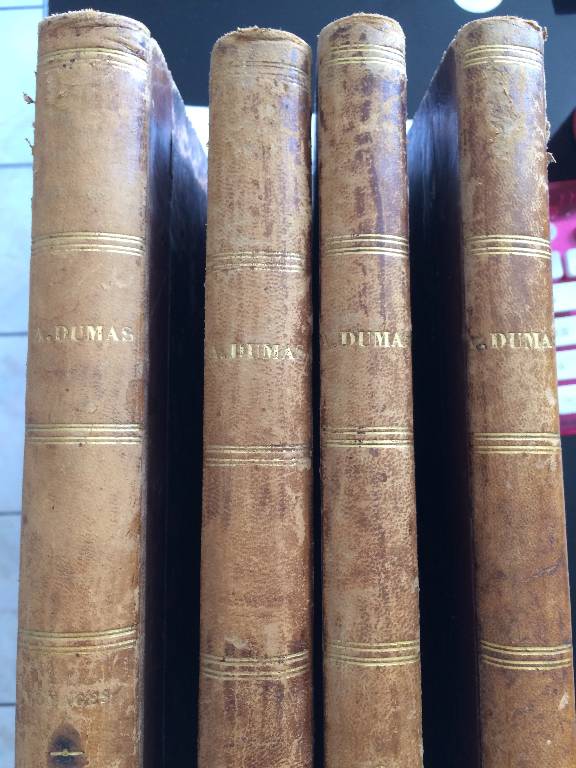 ALEXANDRE DUMAS OEUVRES COMPLETES LE SIECLE PARIS 1850 4 VOLUMES | Puces Privées