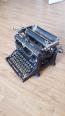 Machine à écrire UNDERWOOD | Puces Privées
