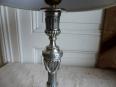 No - 435 - Lampe bougeoir en bronze argenté de style Louis XVI | Puces Privées