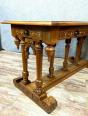 Superbe et rare bureau de lettré Louis XIII en noyer et incrustations de nacre | Puces Privées