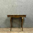Superbe table bureau violonée époque Napoléon III en marquèterie au bouquet de fleurs | Puces Privées