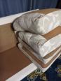 Canapé vintage en tissu et rotin | Puces Privées