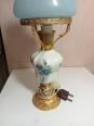 Lampe ancienne en porcelaine opaline et bronze doré hauteur 30 cm | Puces Privées