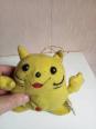 jouet peluche pikachu hauteur 16 cm x 18 cm | Puces Privées