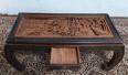 Table basse en bois exotique sculpté Chine XXème | Puces Privées