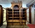 bibliothèque de Château à ressaut en noyer et bois doré vers 1880-1900 | Puces Privées