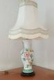 Grande lampe en porcelaine + abat jour déco fleur style floral peinture Chine | Puces Privées