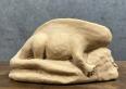 Sculpture moderniste en terre cuite figurant un animal de la préhistoire | Puces Privées