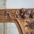 Cheminée Art Nouveau en noyer massif | Puces Privées