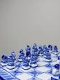 Rare et unique Echiquier de voyage porcelaine de Gzhel signé Yuri Garanin | Puces Privées