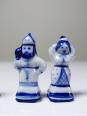 Rare et unique Echiquier de voyage porcelaine de Gzhel signé Yuri Garanin | Puces Privées