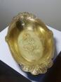 Plat coupe en laiton repoussé Art Nouveau ancien XIXe feuilles de lierre | Puces Privées