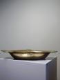 Plat coupe en laiton repoussé Art Nouveau ancien XIXe feuilles de lierre | Puces Privées
