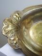 Plat coupe en laiton repoussé Art Nouveau ancien XIXe feuilles de lierre | Puces Privées