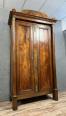 Armoire époque Empire en noyer vers 1800 | Puces Privées