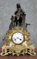 Pendule époque Napoléon III en marbre, bronze et régule vers 1880 | Puces Privées
