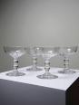 4 Coupes à champagne anciennes cristal taillé Baccart Médicis | Puces Privées