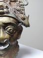 Masque Africain en Bronze vintage Bamoun, Cameroun | Puces Privées