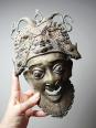 Masque Africain en Bronze vintage Bamoun, Cameroun | Puces Privées