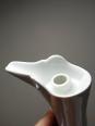 Carafe en porcelaine fine de Limoges blanche, Modèle d'après Sandoz Haviland | Puces Privées