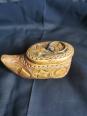 No - 608 - Tabatière en bois sculpté en forme de chaussure XIXème siècle | Puces Privées