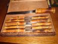Couteaux de table manche en bambou et le couteau à pain | Puces Privées