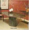 Table en pierre de lave vernis | Puces Privées