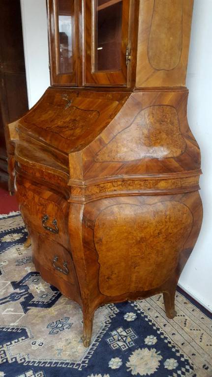Cabinet secrétaire Louis XV baroque galbé. | Puces Privées
