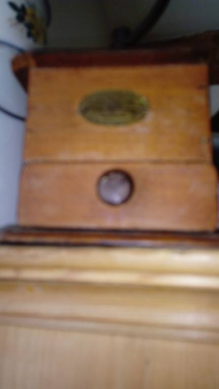 Moulin à café Peugeot | Puces Privées