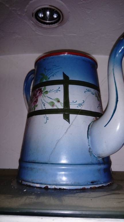 Cafetières émaillées | Puces Privées