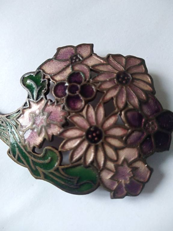 Jolie broche vintage  en émaux | Puces Privées