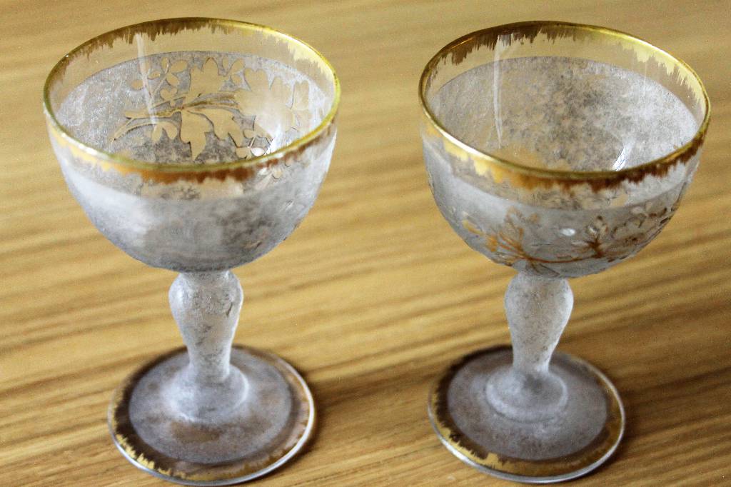 Petits verres cristallerie Saint Louis | Puces Privées