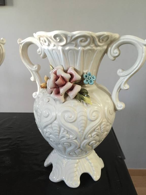 Vases à fleurs CAPODIMONTE | Puces Privées