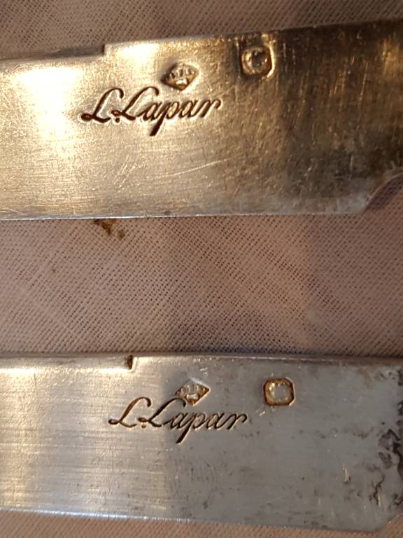 11 couteaux dessert argent massif- Signés Léon Lapar | Puces Privées