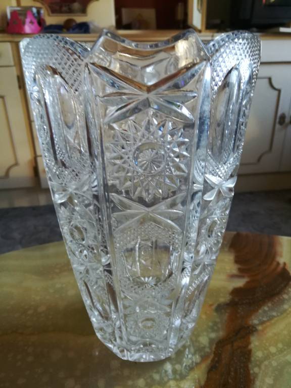 GRAND VASE EN CRISTAL | Puces Privées