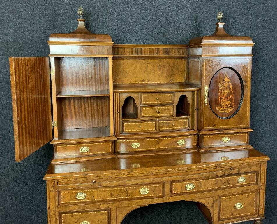 Majestueux bureau cabinet Empire en loupe d'Amboine, manguier et citronnier. | Puces Privées