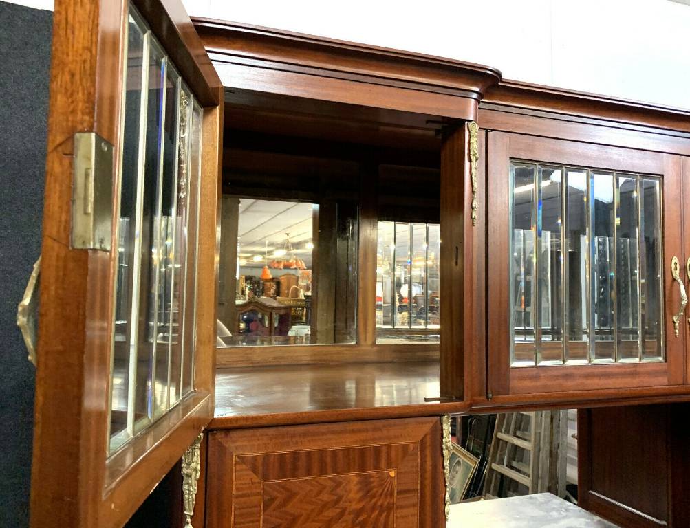 Prestigieuse bibliothéque Louis XVI en marqueterie de bois nobles et bronzes dorés | Puces Privées