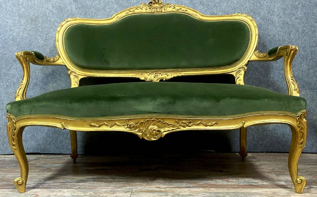 Somptueuse banquette d'apparat Louis XV en bois doré vers 1850 | Puces Privées