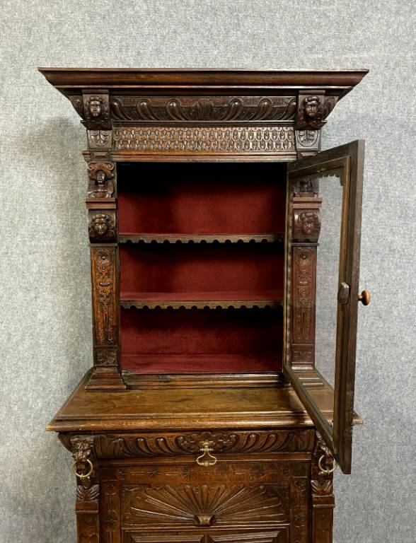 Magnifique cabinet bibliothéque Renaissance en chêne massif vers 1850. | Puces Privées