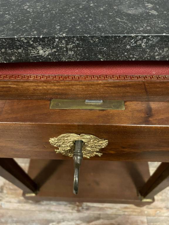 Magnifique console écritoire Parisienne a cariatides époque Empire en acajou vers 1810. | Puces Privées
