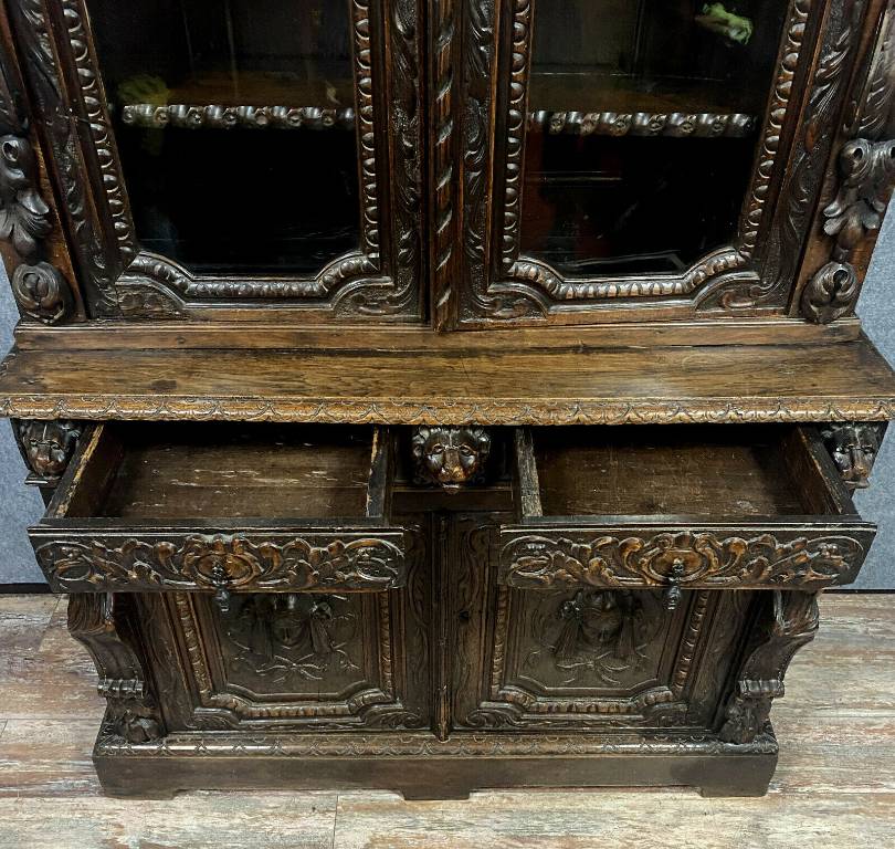 Muséal buffet bibliothéque Renaissance en chêne massif a patine brune vers 1800 | Puces Privées