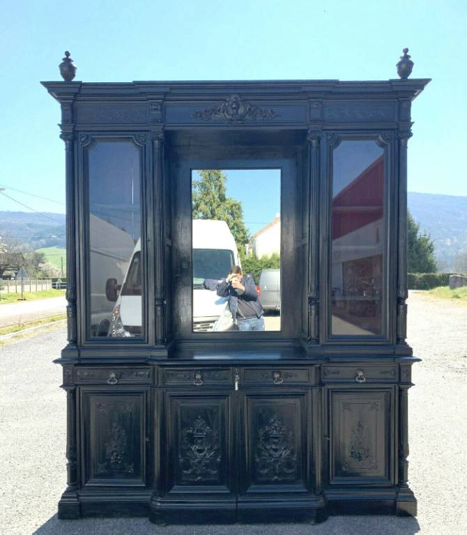 Monumentale bibliothéque de Château Renaissance en bois noirci | Puces Privées