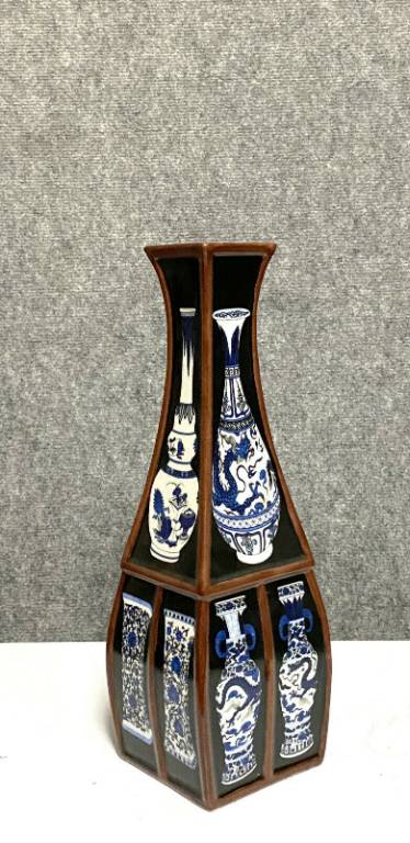 Fabienne Jouvin 1985  luxueuse et Importante paire de vases en porcelaine fine vers 1985-1990 | Puces Privées
