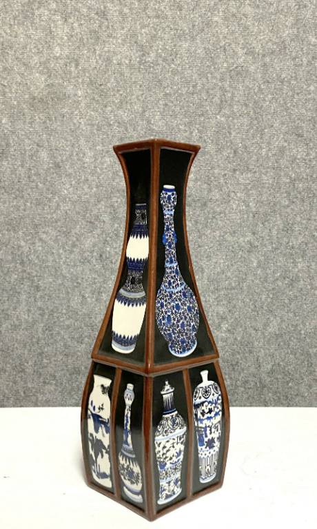Fabienne Jouvin 1985  luxueuse et Importante paire de vases en porcelaine fine vers 1985-1990 | Puces Privées