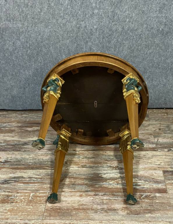 Très Rare table volante d'apparat Empire en acajou blond et cariatides en bois doré et laqué | Puces Privées
