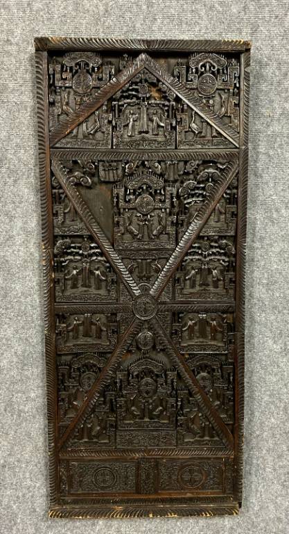 Asie XIXeme  Rare paire de grands panneaux de boiserie en bois exotique entièrement sculptés | Puces Privées